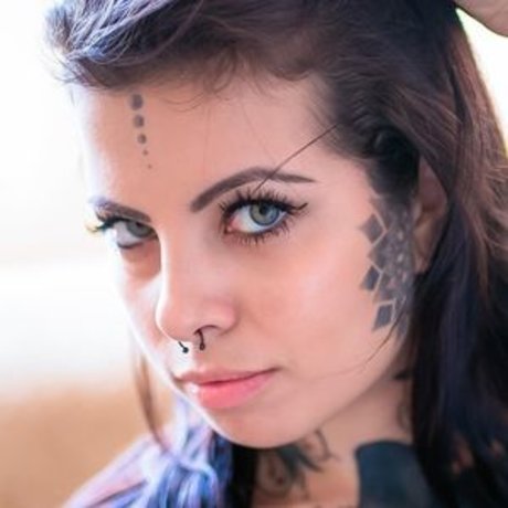 Marjo Suicide star top archive