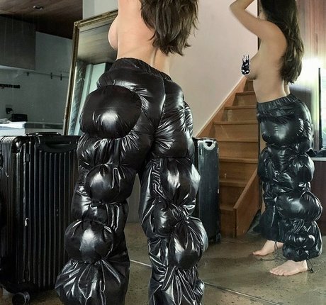 Bianca Censori model art archive