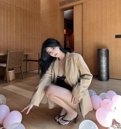 June Gong star adult photo