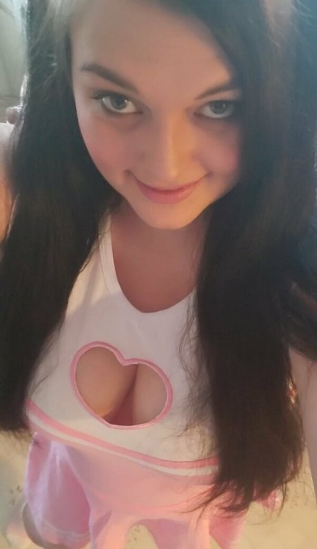 lauraleighxoxo pornstar pretty photo