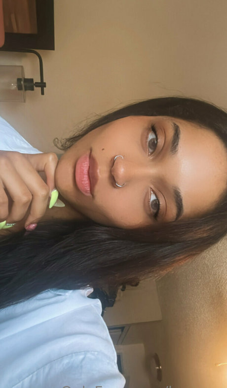 be rave pornstar naked image