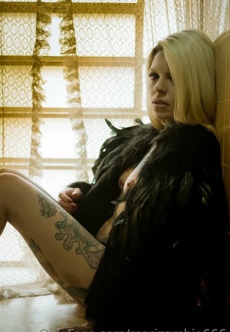 marizombie666 star exclusive photo