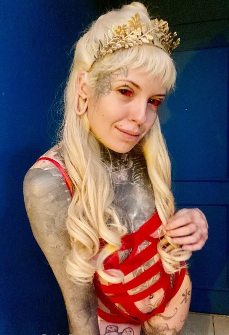 marizombie666 exclusive star picture