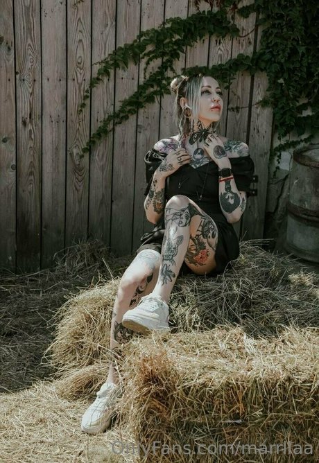 marrllaa model pornographic gallery