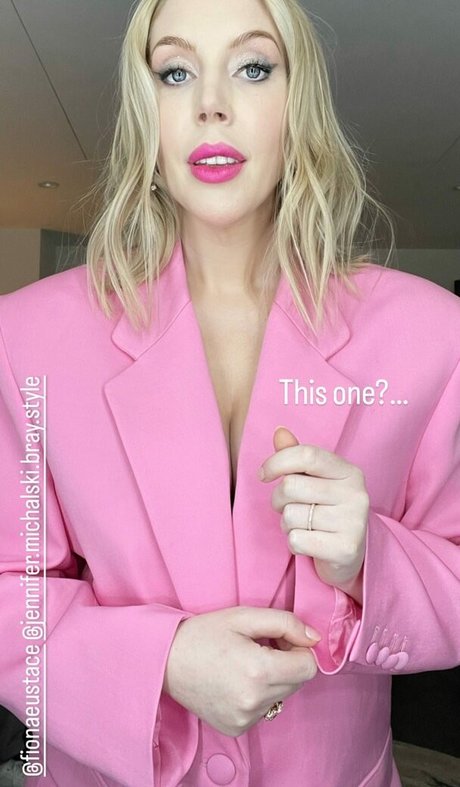 Katherine Ryan star exclusive galleries