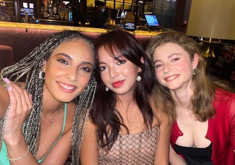 Thomasin Mckenzie pornstar exclusive archive