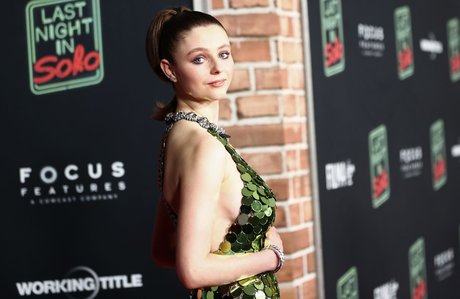Thomasin Mckenzie adult model pic