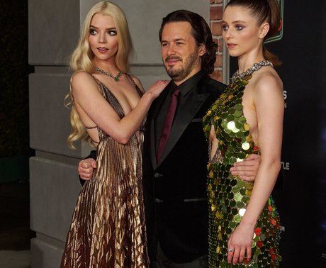 Thomasin Mckenzie naked actress archive