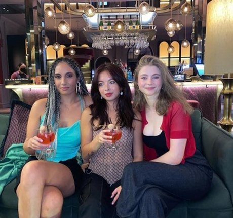 pregnant teacher onlyfans art nude img