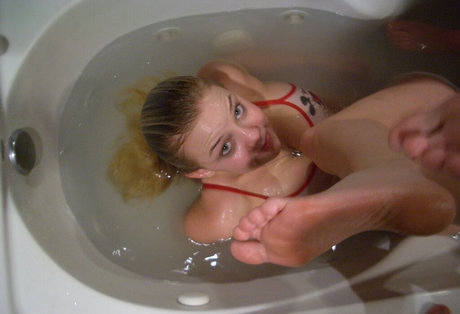 Kelli Garner beautiful pornstar galleries