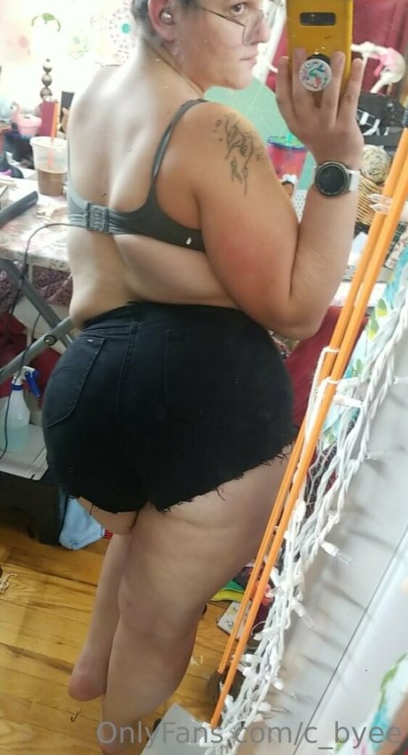 c byee naked model archive