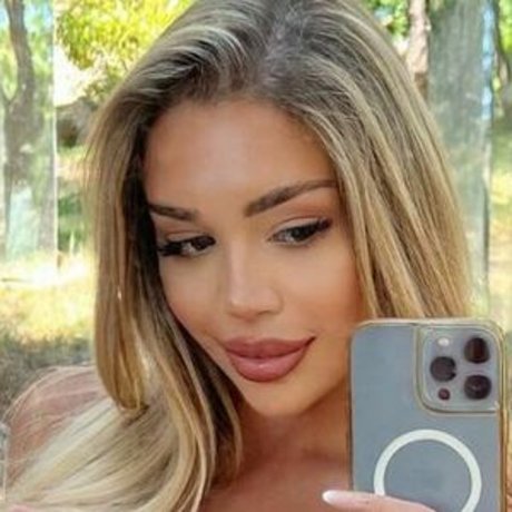 Annie Metusheva star nudes gallery