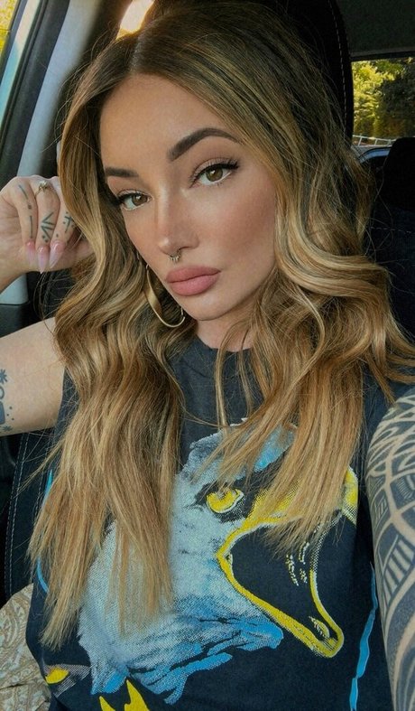 Brittany Zapata star img