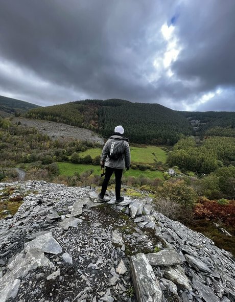 fxxkingexplorers nice actress photo