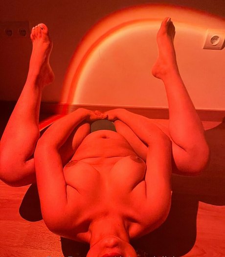 infernadeliciouscurves model gallery