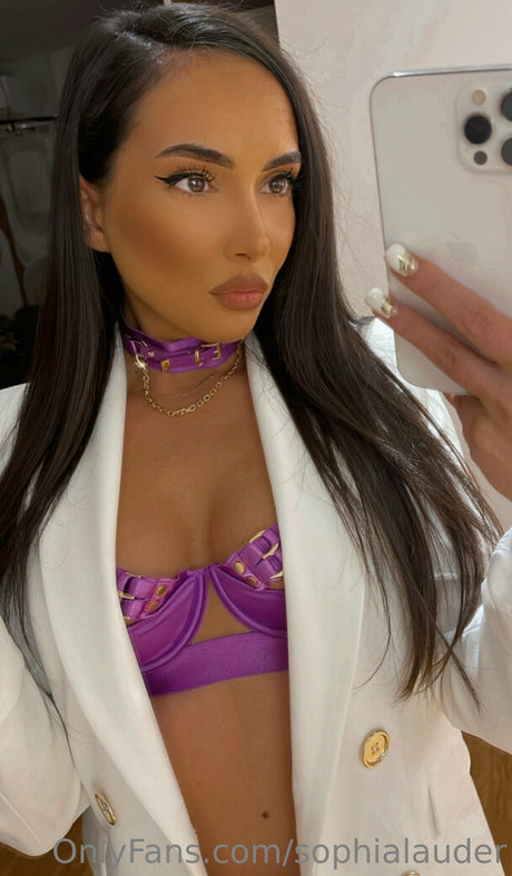 sophialauder naked actress img