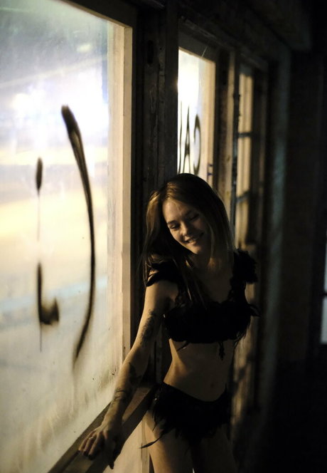 lilbird 777 sex pornstar image