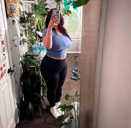 Yagirlnataliee star hot photos