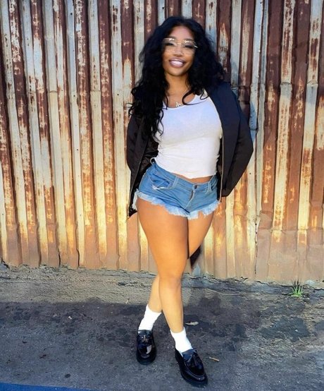 SZA star porn gallery
