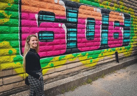 NoisyButters high quality pornstar image