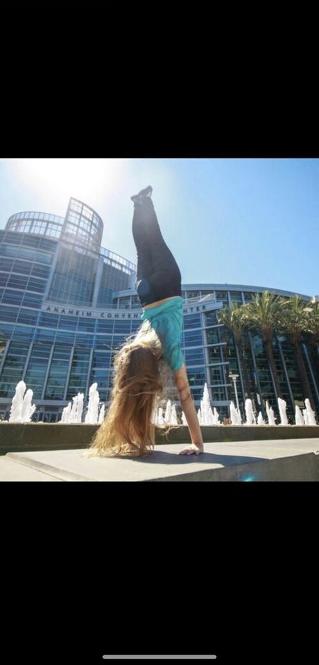 NoisyButters top model images