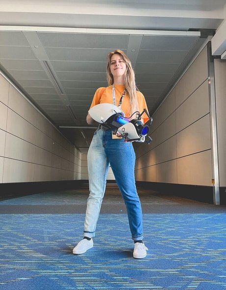 NoisyButters star erotic pic