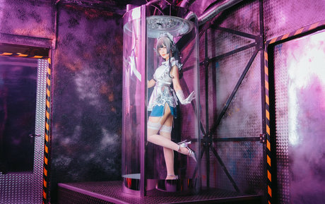 eeelyeee pornstar perfect gallery