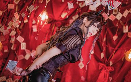 eeelyeee pornstar nudes photo