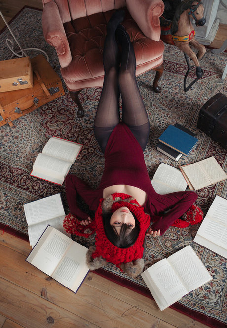 eeelyeee art star archive