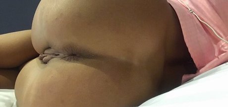 Sienna Day model top pic