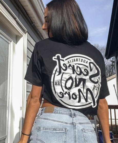 Emily Jaye nudes actress pictures