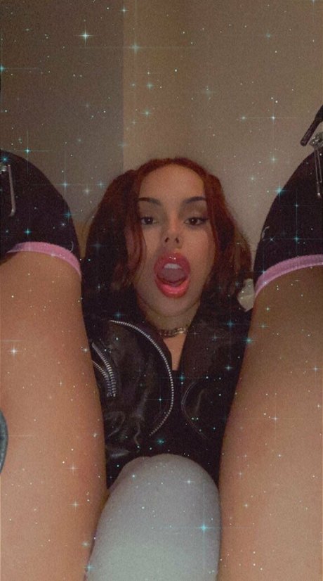 Vixen11111 sexy star galleries