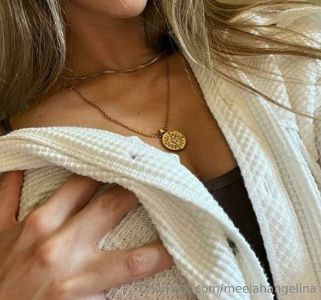 Meelah Robbins model beautiful gallery