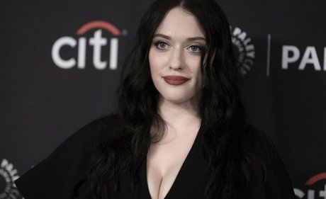 Kat Dennings erotic model image