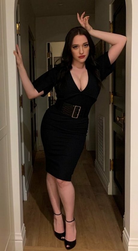 Kat Dennings exclusive actress img