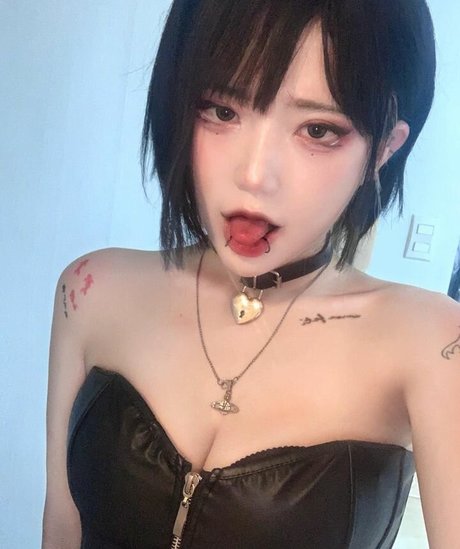 fishzombie xxx star pic