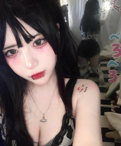 fishzombie sex actress photo