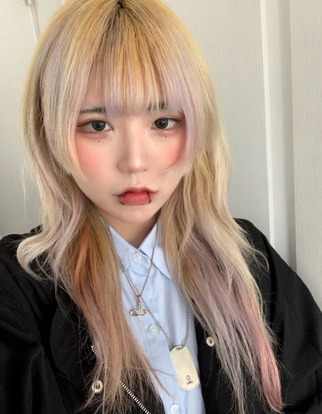 fishzombie nude star image