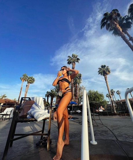 Haley Reinhart pornstar adult archive