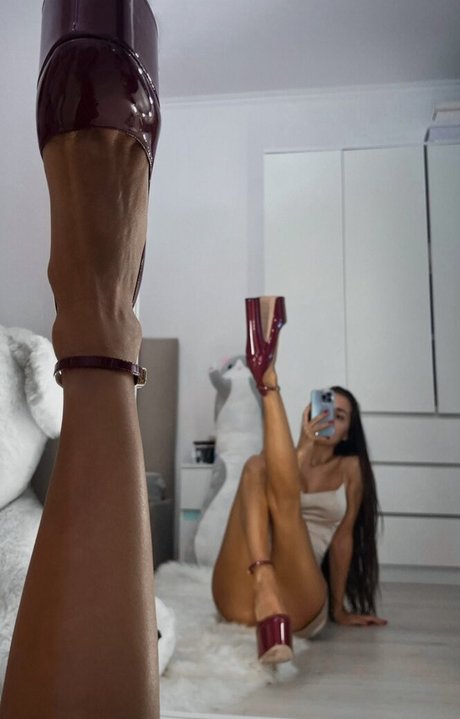 Alina Lobacheva pornographic model pics