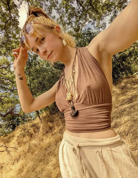 bunnybiifree nude star archive