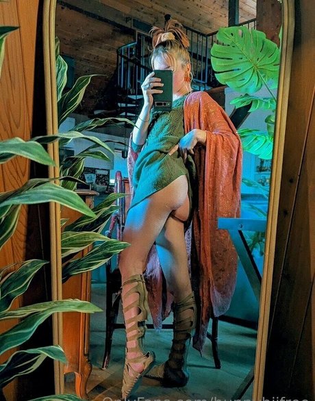 bunnybiifree pretty pornstar pic