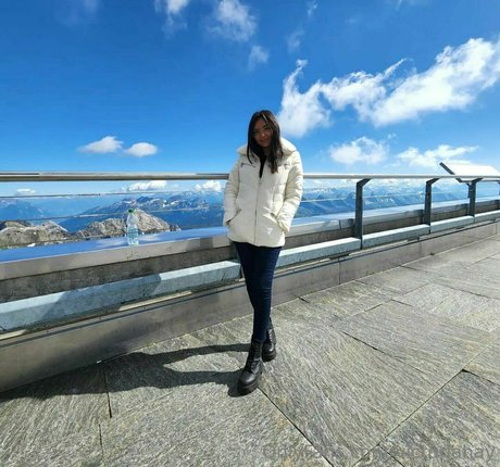 victoriahay Profile pic