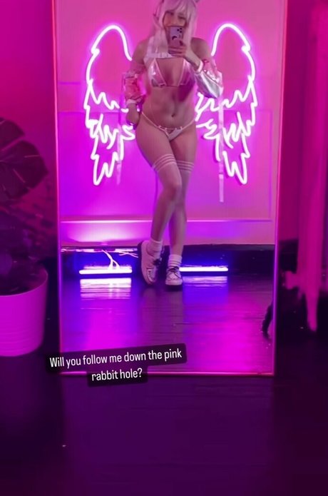 Labinnak sexy star photos