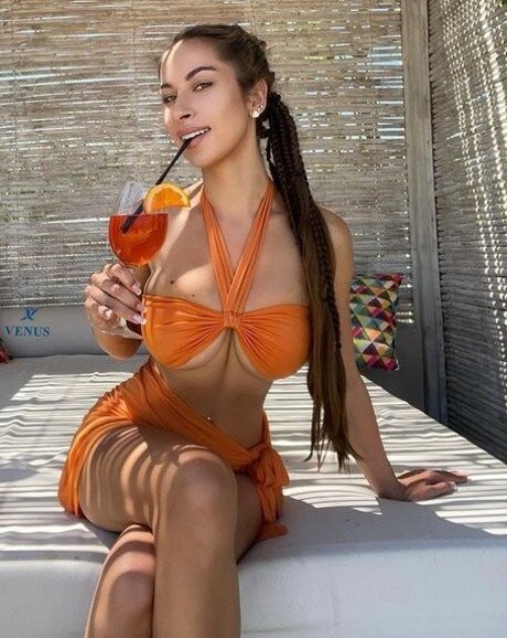 Olesia Levana model porn pic