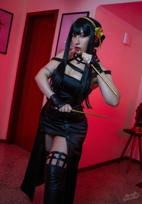 Danielle Vedovelli hot model galleries