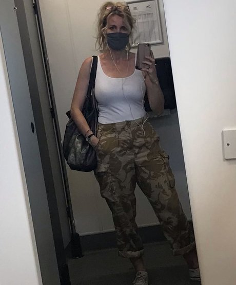 Corrinne Wicks nude actress galleries