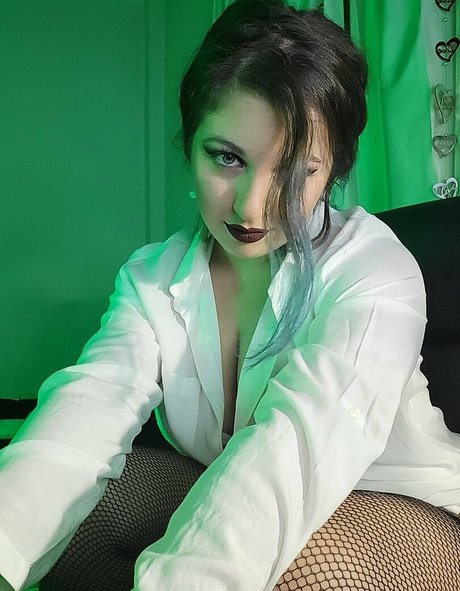 melodytvv model nude galleries