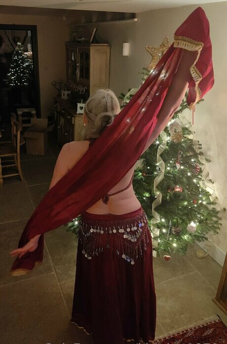 KittyKat1970s beautiful model image