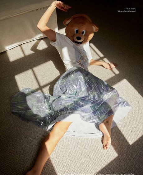 Samara Weaving pornstar adult image